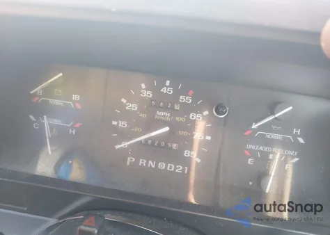 1992 Ford Ranger z USA, uszkodzony, nr VIN 1FTCR10U2NUA46053